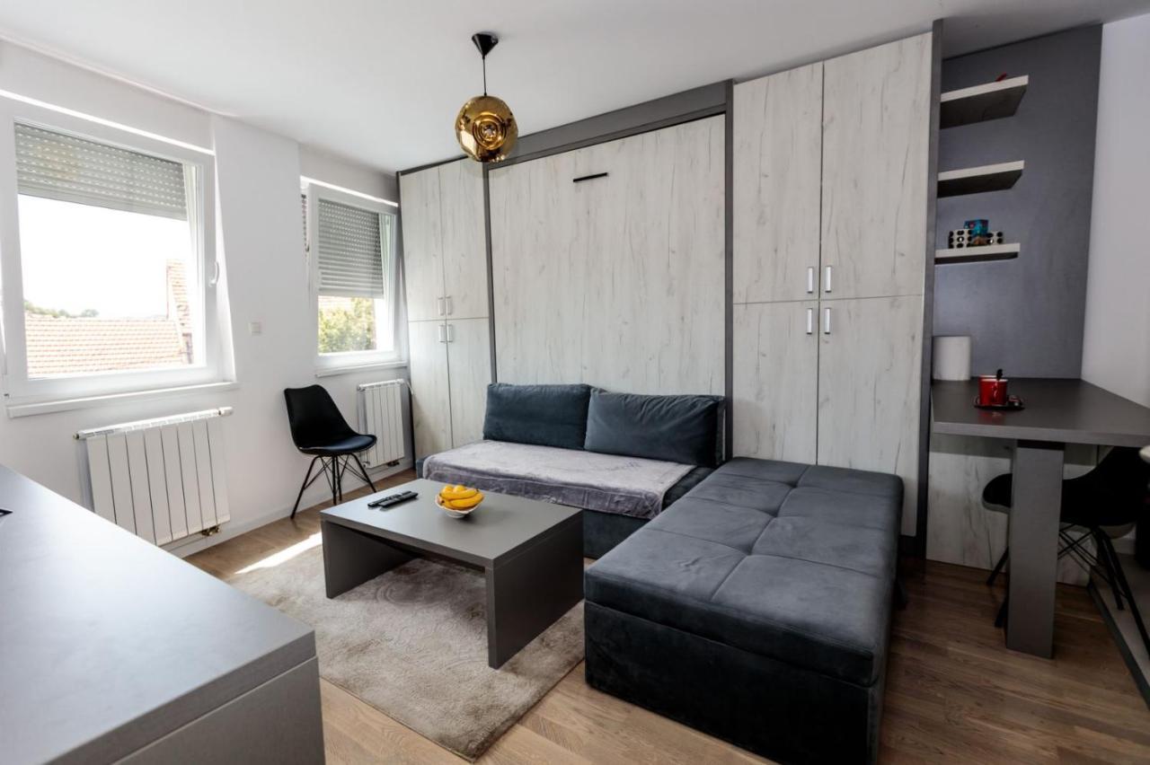Apartman Skver 图兹拉 外观 照片