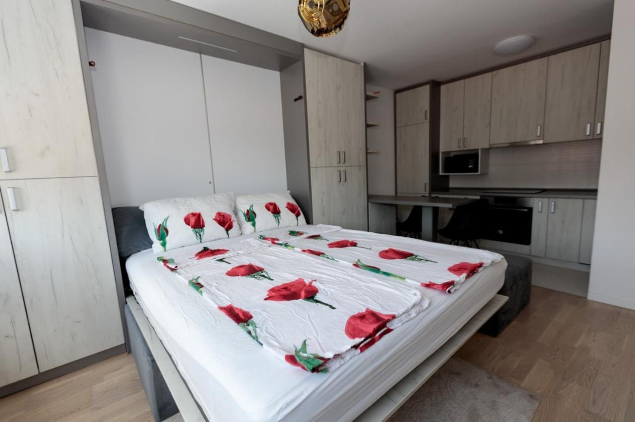 Apartman Skver 图兹拉 外观 照片